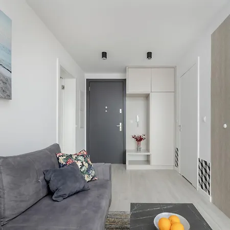 Modern Apartment With Balcony And Parking By Noclegi Renters Mielno  Exterior photo