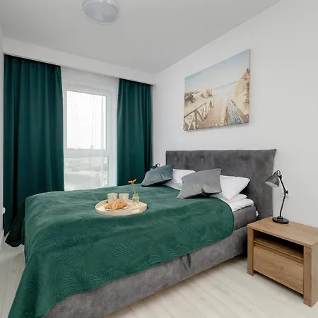 Modern Apartment With Balcony And Parking By Noclegi Renters Mielno  Exterior photo